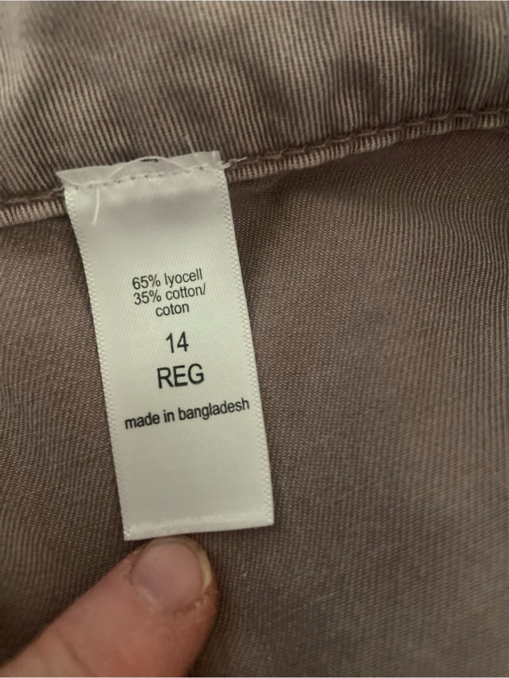 Maurices Wide-Leg Cargo Pants in Pale Mauve - Picture 9 of 10